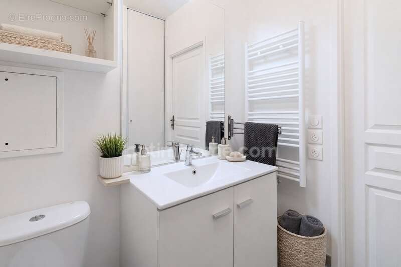 Appartement à LE BLANC-MESNIL