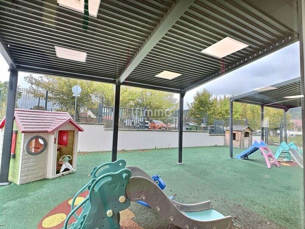 Commerce à CORNY-SUR-MOSELLE