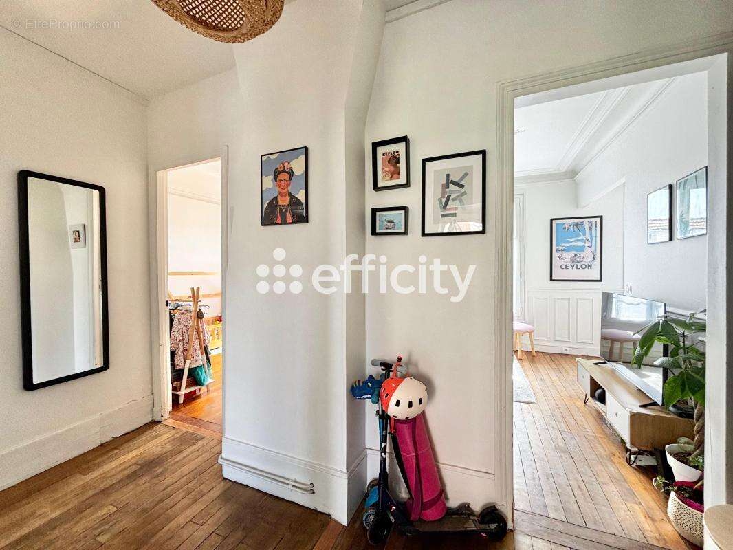 Appartement à ASNIERES-SUR-SEINE