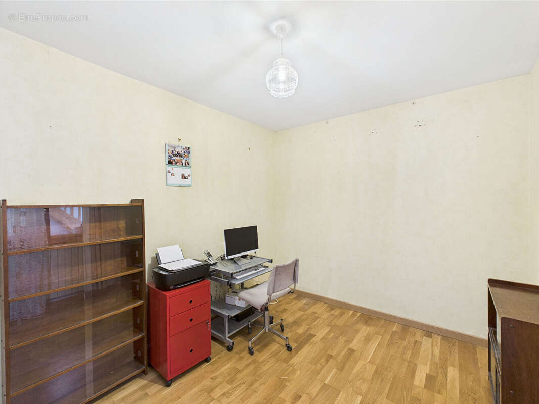 Maison à LIVRON-SUR-DROME