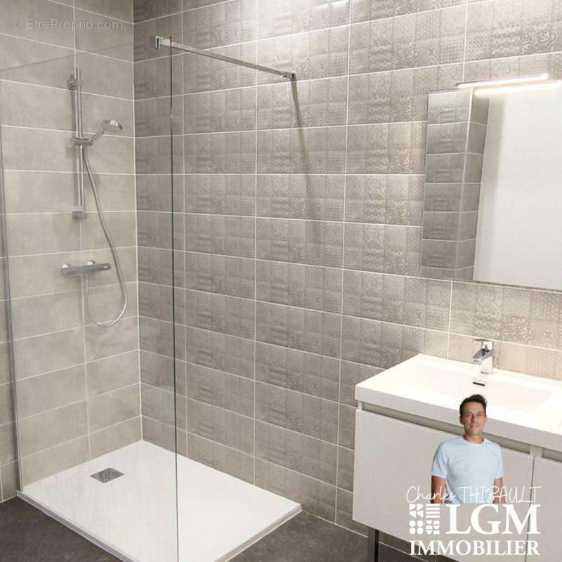 Appartement à LUNEL