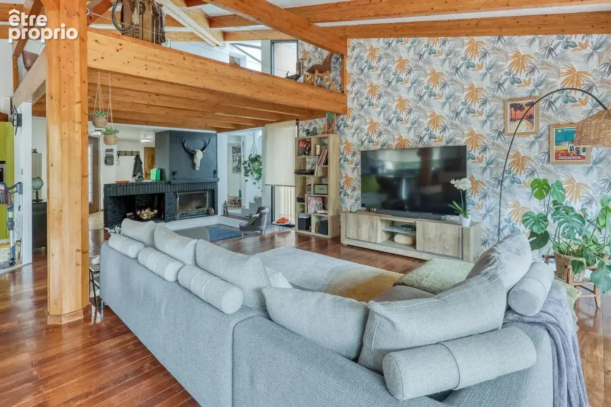 Grande maison avec piscine et jardin arboré à Aubagne - photo 4