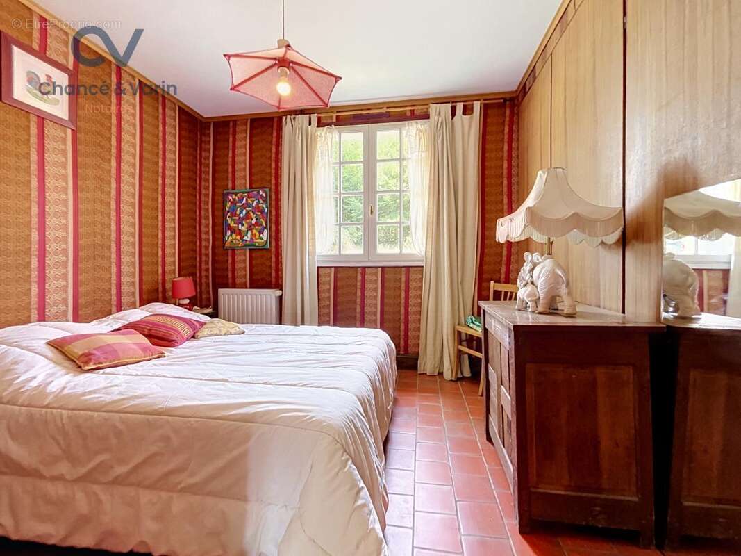 Maison 175 m² à Saint-Desir  - photo 5