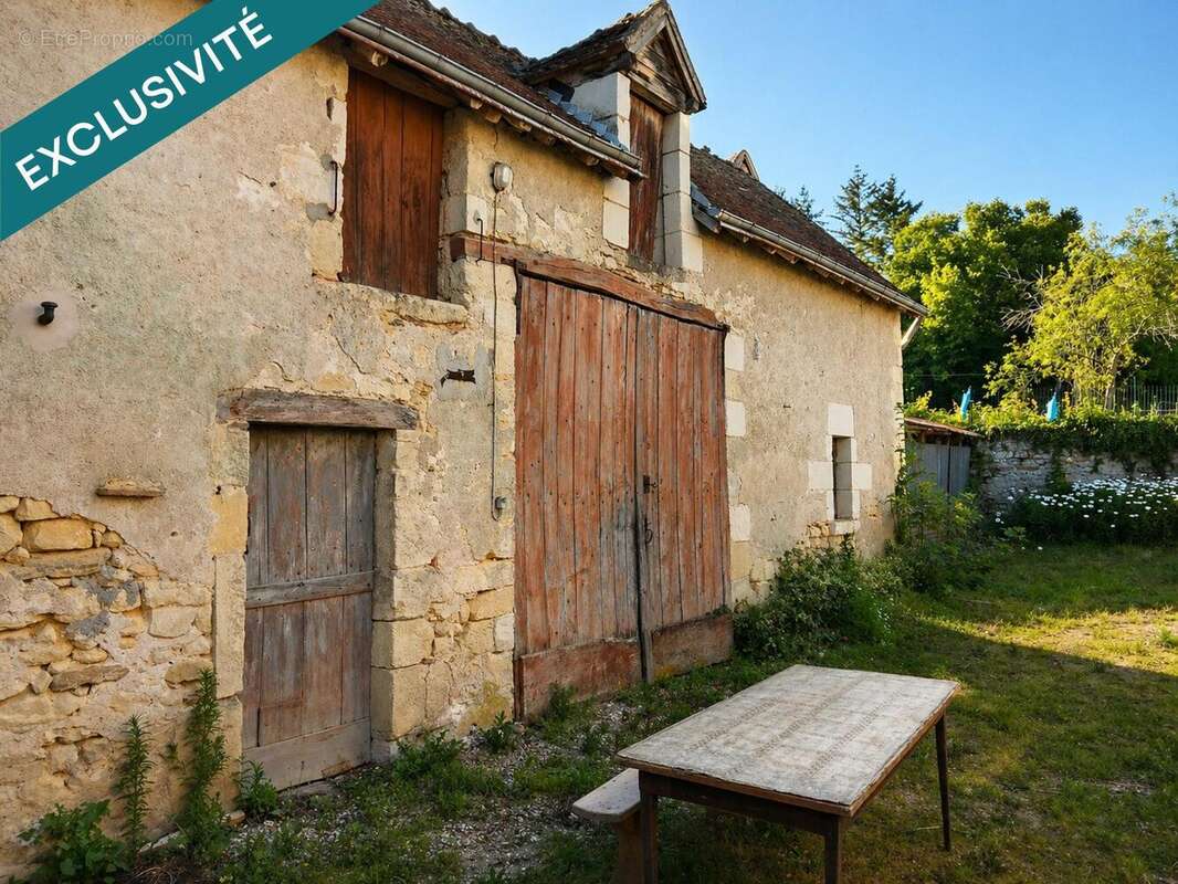 Maison 101 m² à Montresor  - photo 2