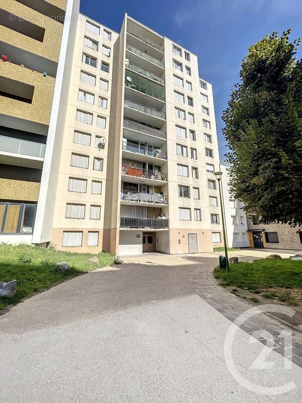 Appartement à SARCELLES