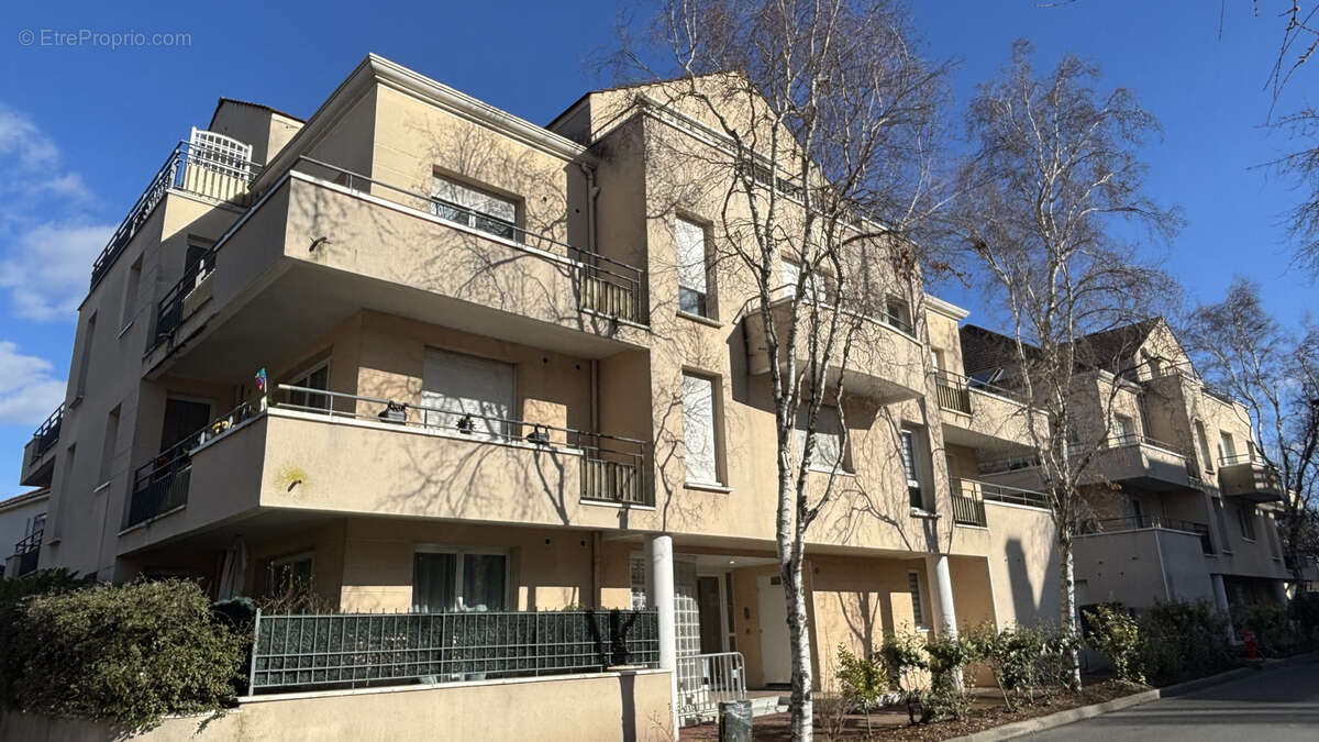 Appartement à SAINT-GRATIEN