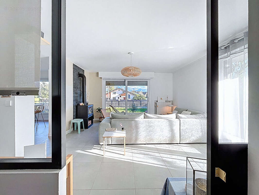 Appartement à MEYTHET