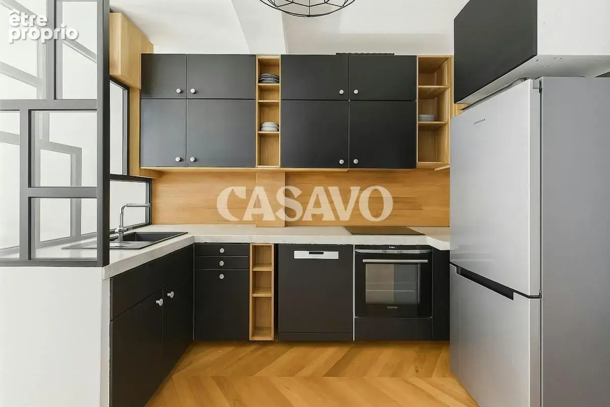 Vente Appartement 5 pièces de 100m² - 75018 Paris - photo 2