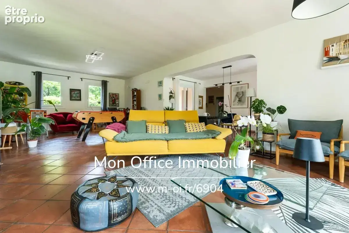 Référence : 6904-DVI - Maison 5 pièces dont 2 suites parentales 190 m2,  agrandissement possible, terrain de 4 700m2 - photo 6