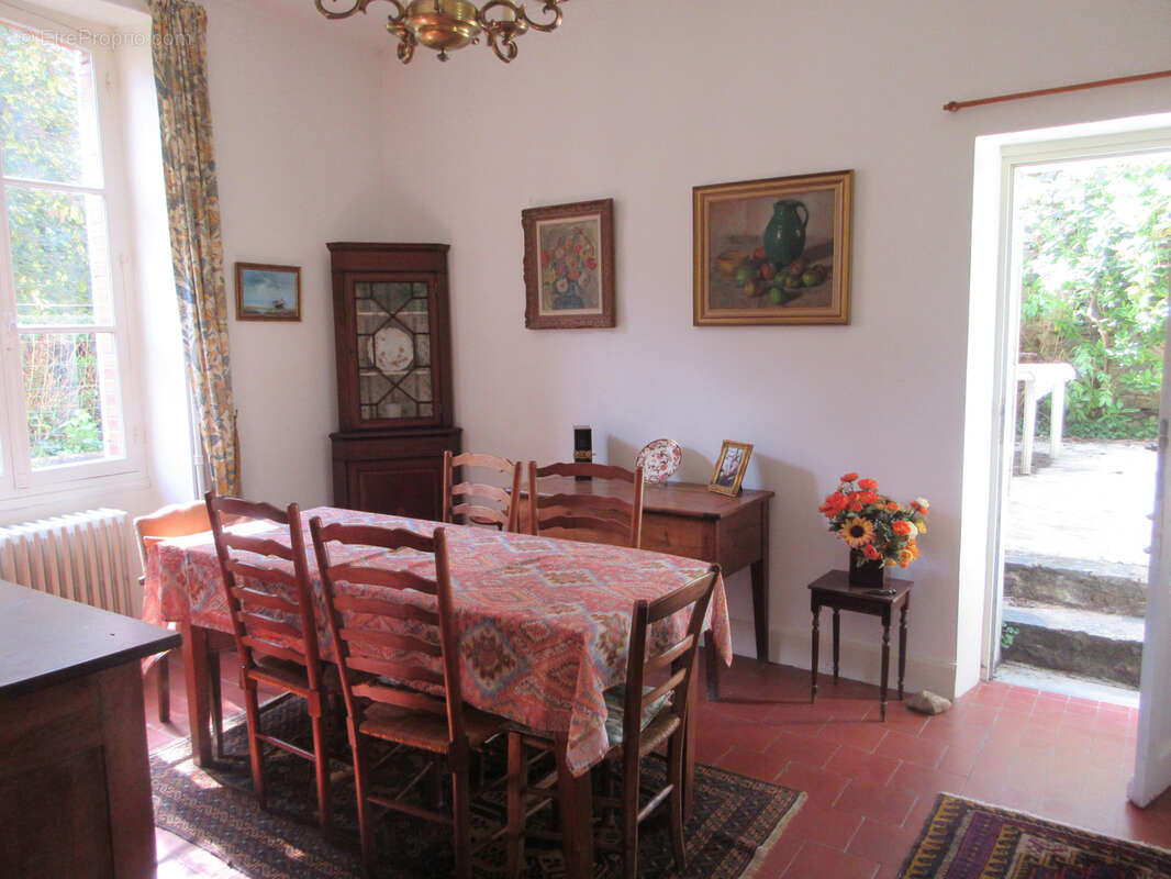 Maison à GARGILESSE-DAMPIERRE