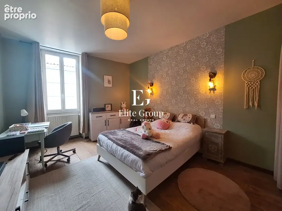 A vendre maison de ville Châteauneuf Sur Charente 10 pièces 272m² - photo 15