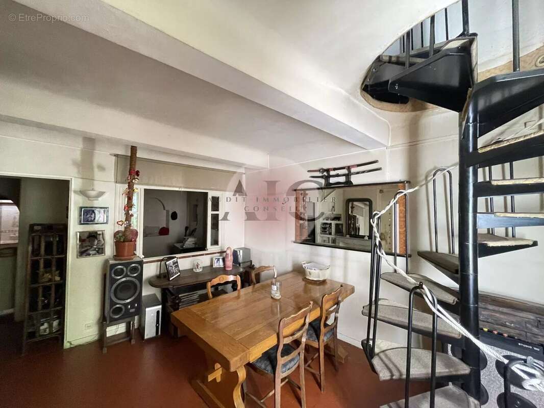 Appartement à SEILLANS