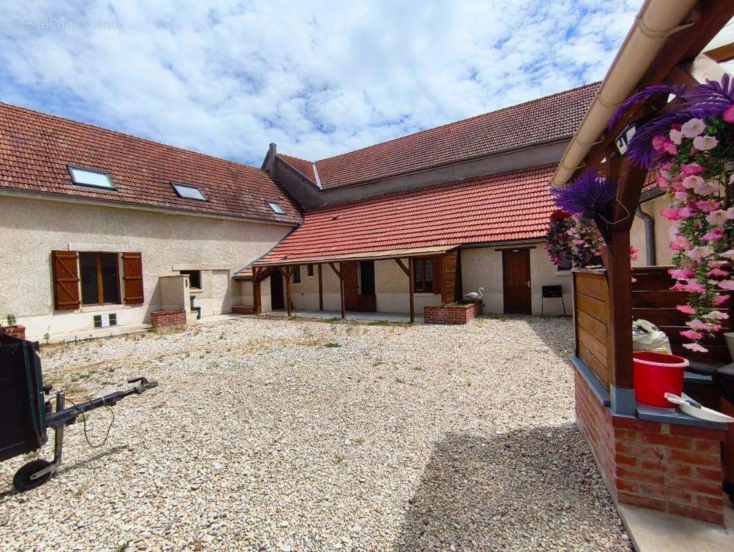 Appartement à AMBONNAY