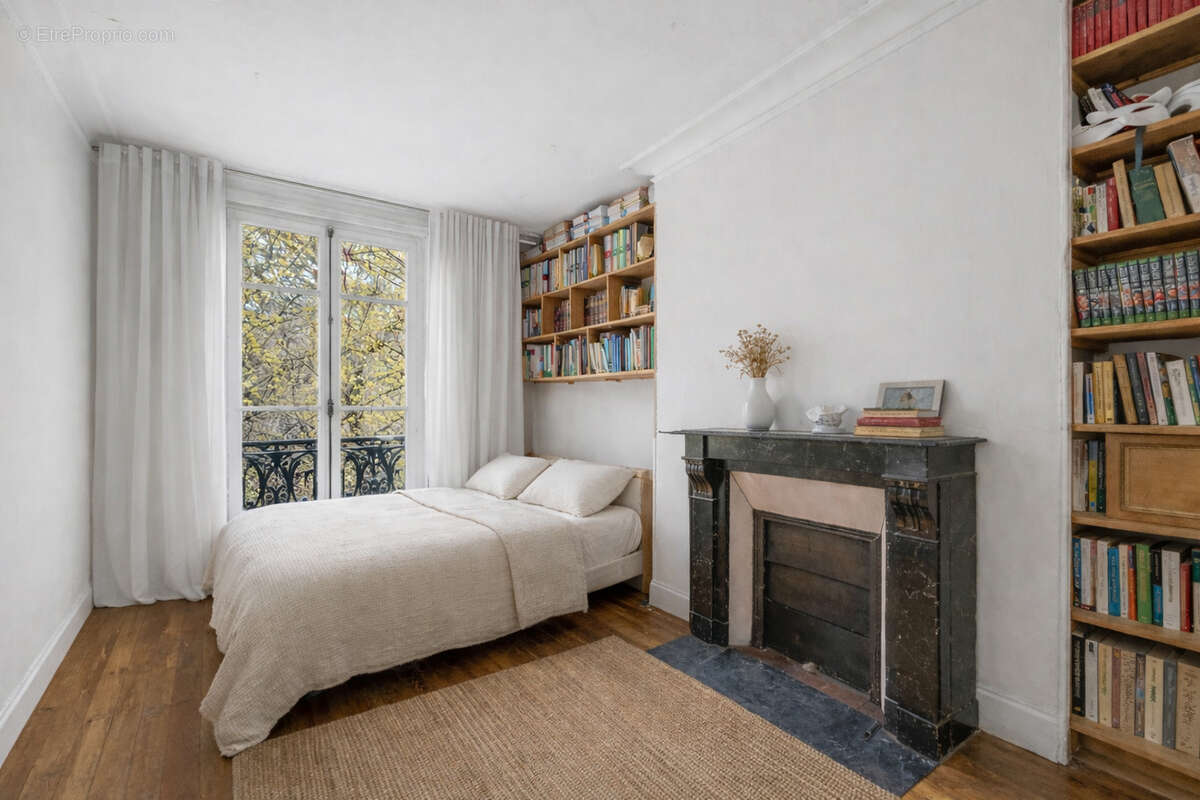 Appartement à PARIS-11E