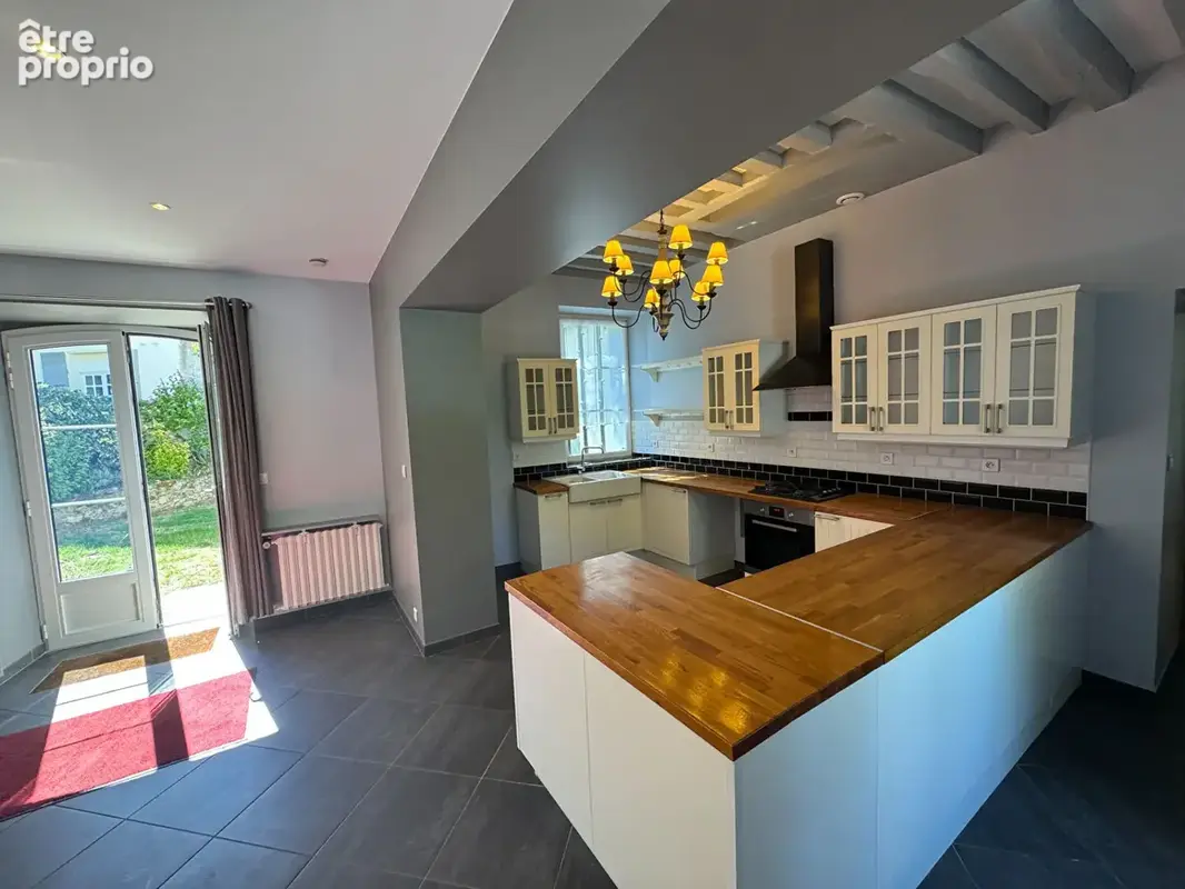 Maison ancienne de caractère entièrement rénovée Neauphle Le Chateau 7 pièces  165 m2 - photo 11
