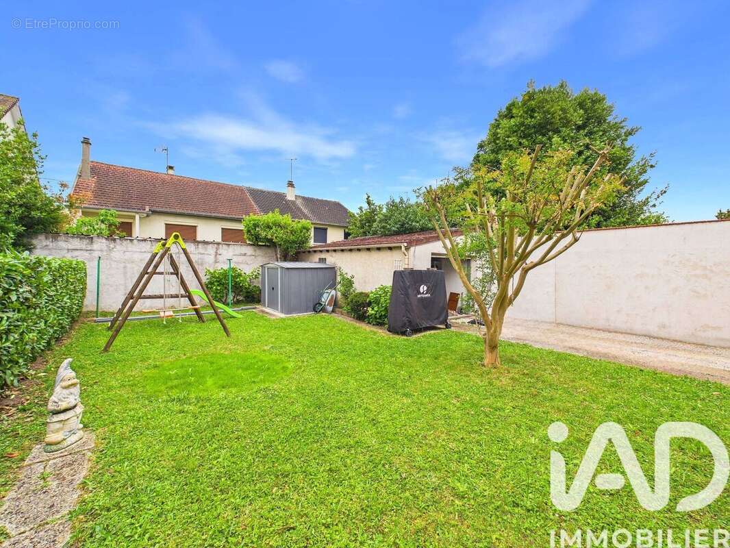 Photo 2 - Maison à SAINTE-GENEVIEVE-DES-BOIS