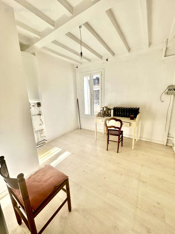 A VENDRE maison de ville de 170 m2 avec 2 logements indépendants - photo 8