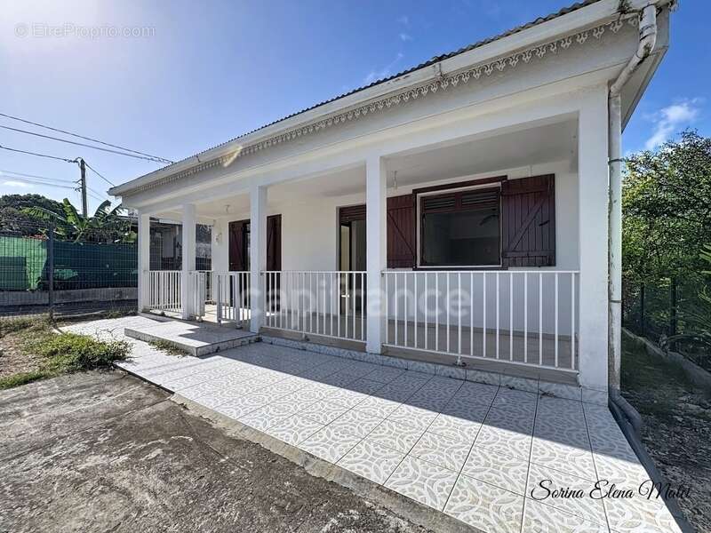Maison à LE GOSIER