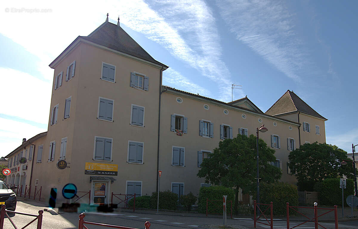 Appartement à JASSANS-RIOTTIER