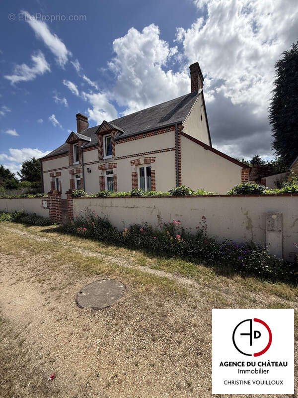 Maison à SAINT-AIGNAN-LE-JAILLARD