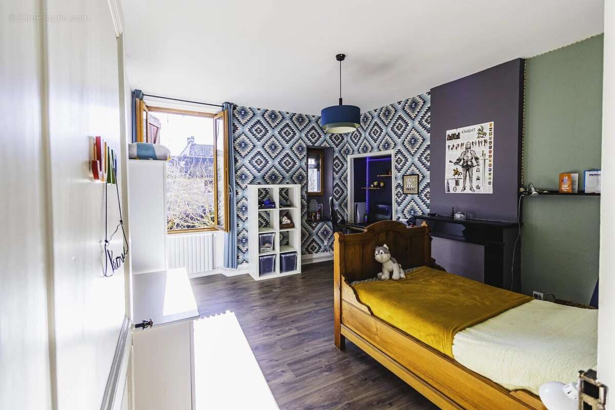 Maison à MONTBAZENS