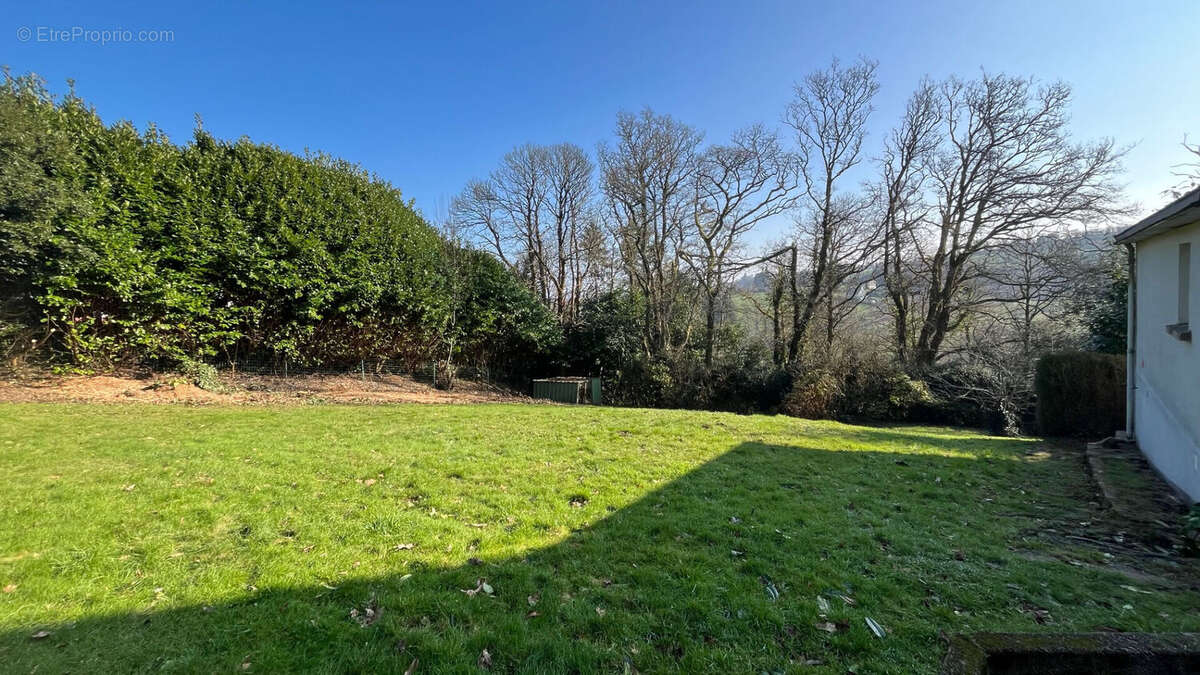 Maison à ERGUE-GABERIC