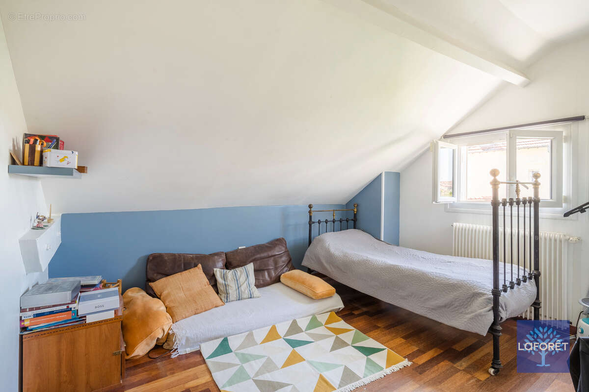 Maison à LES PAVILLONS-SOUS-BOIS