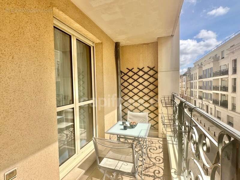 Bel Appartement avec terrasse au cœur de ville proche de tout - photo 2