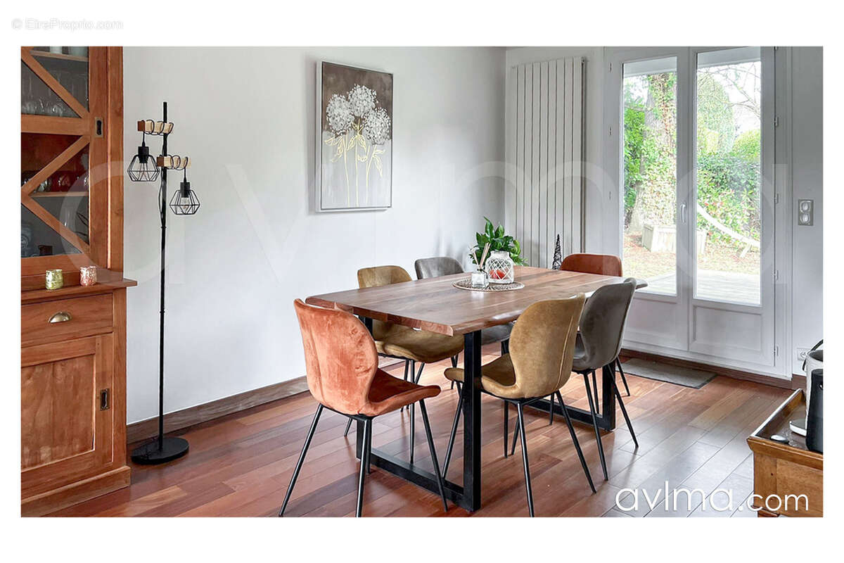 Maison à SAINT-NOM-LA-BRETECHE