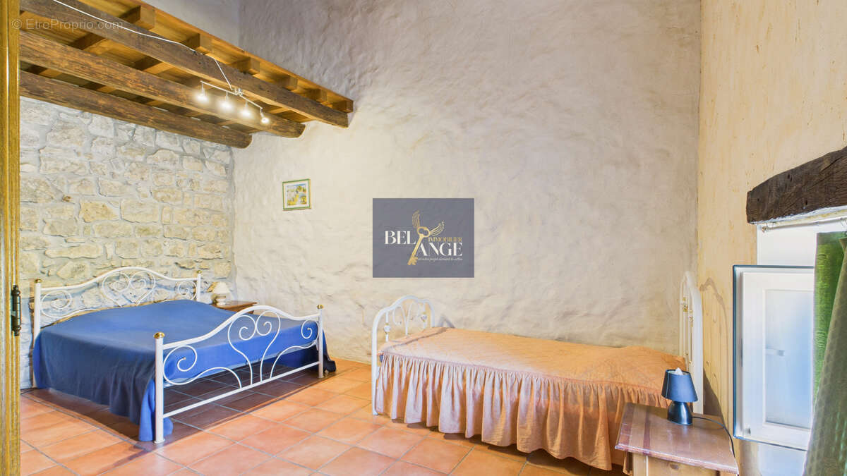 Maison à SAINT-ALBAN-AURIOLLES