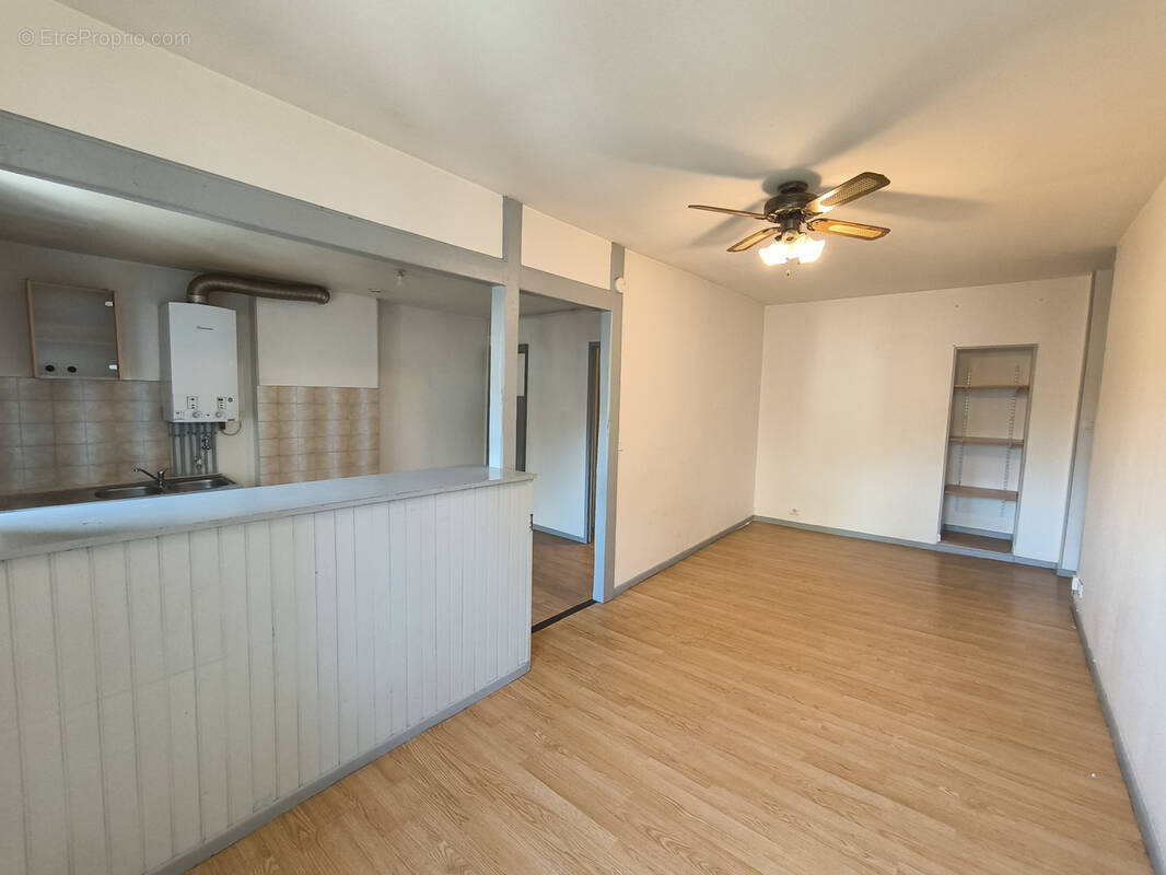 Appartement à SAINT-ETIENNE