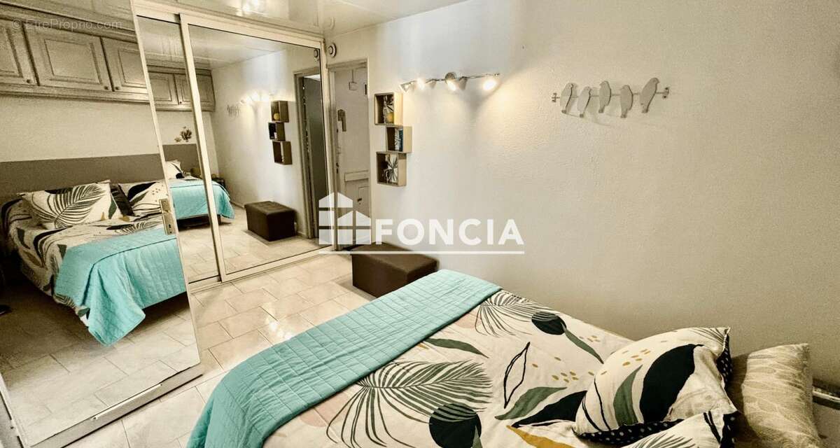 Appartement à SIX-FOURS-LES-PLAGES