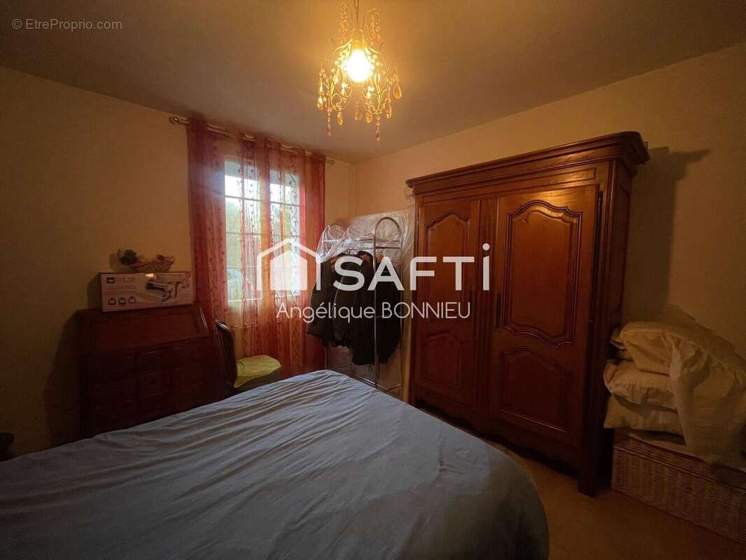 Maison 159 m² à Montesquieu  - photo 9