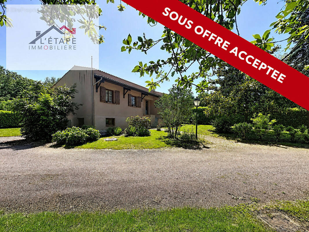 Maison à SAINTE-FLAIVE-DES-LOUPS