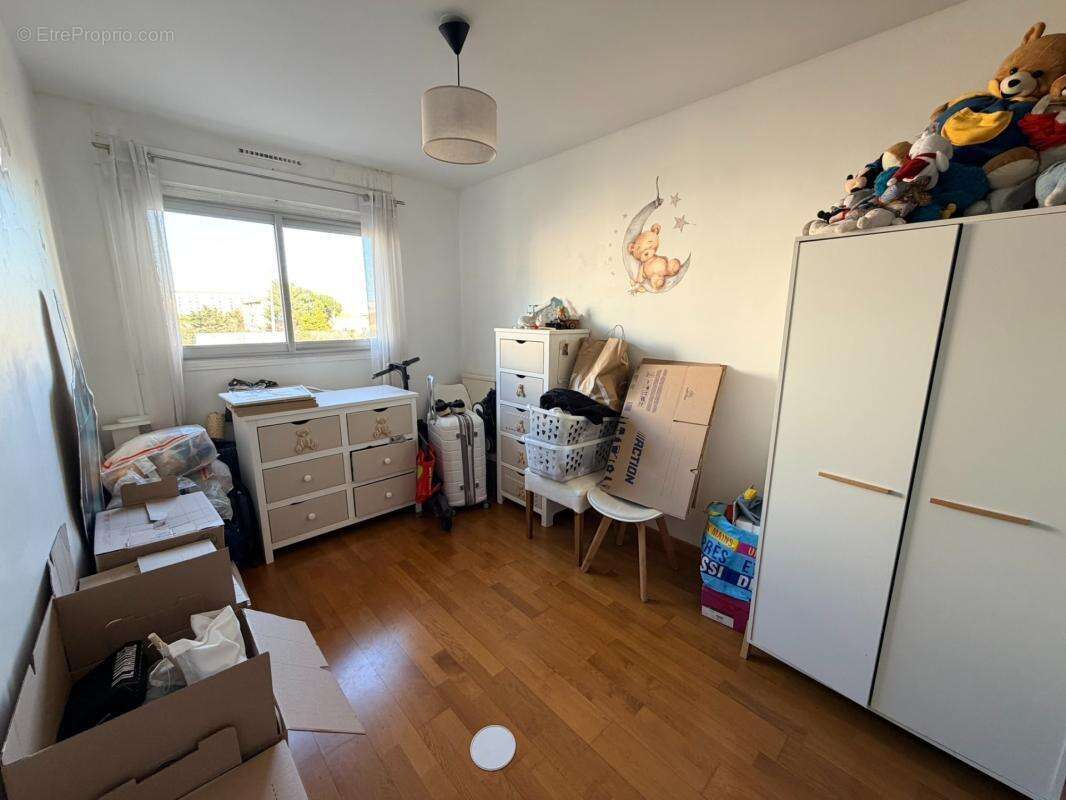 Appartement à MARSEILLE-9E