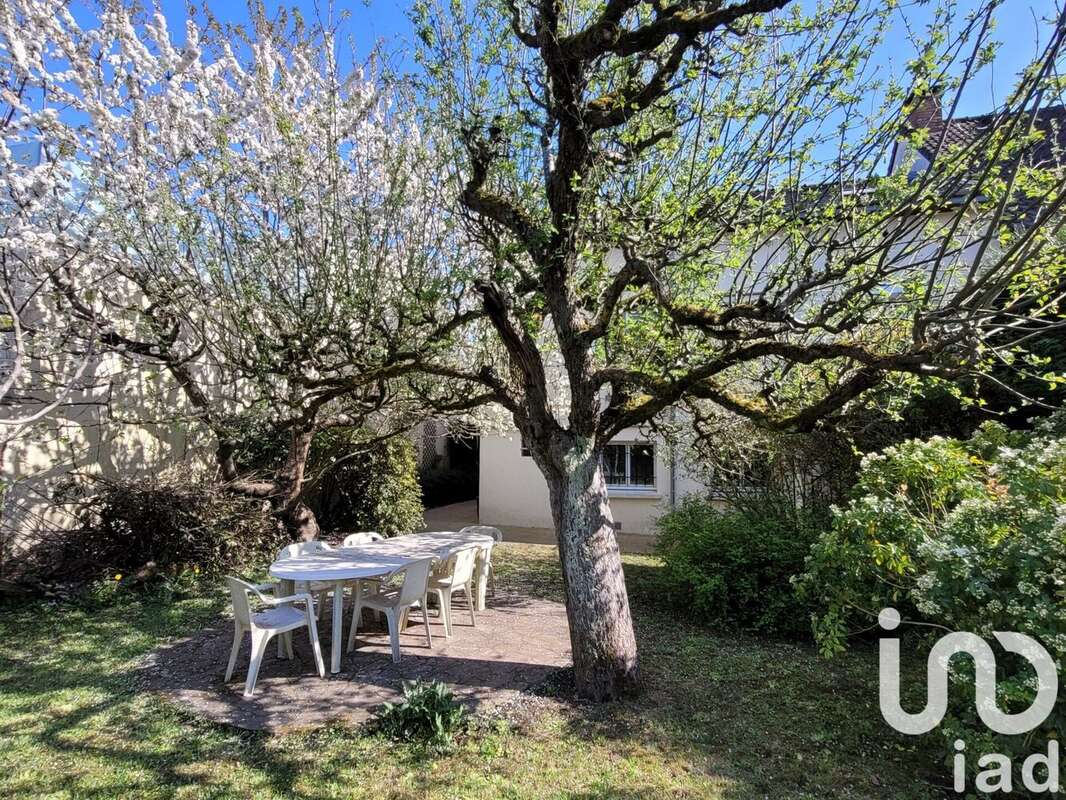 Photo 3 - Maison à CLAMART