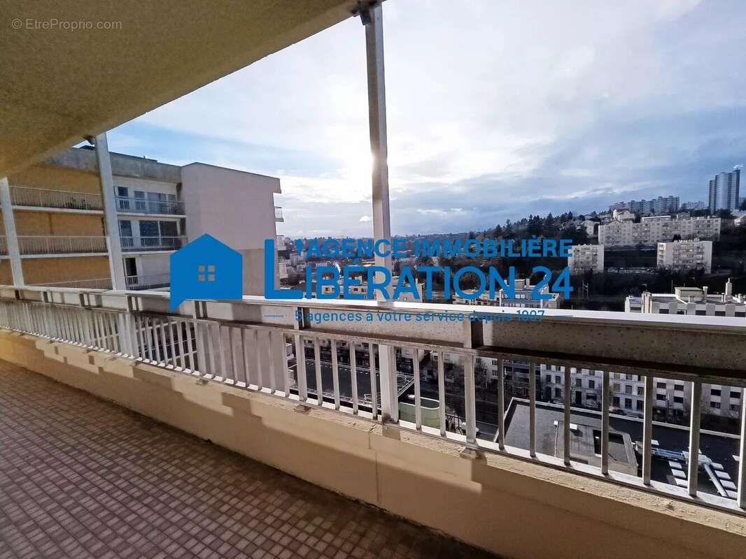 Appartement à SAINT-ETIENNE