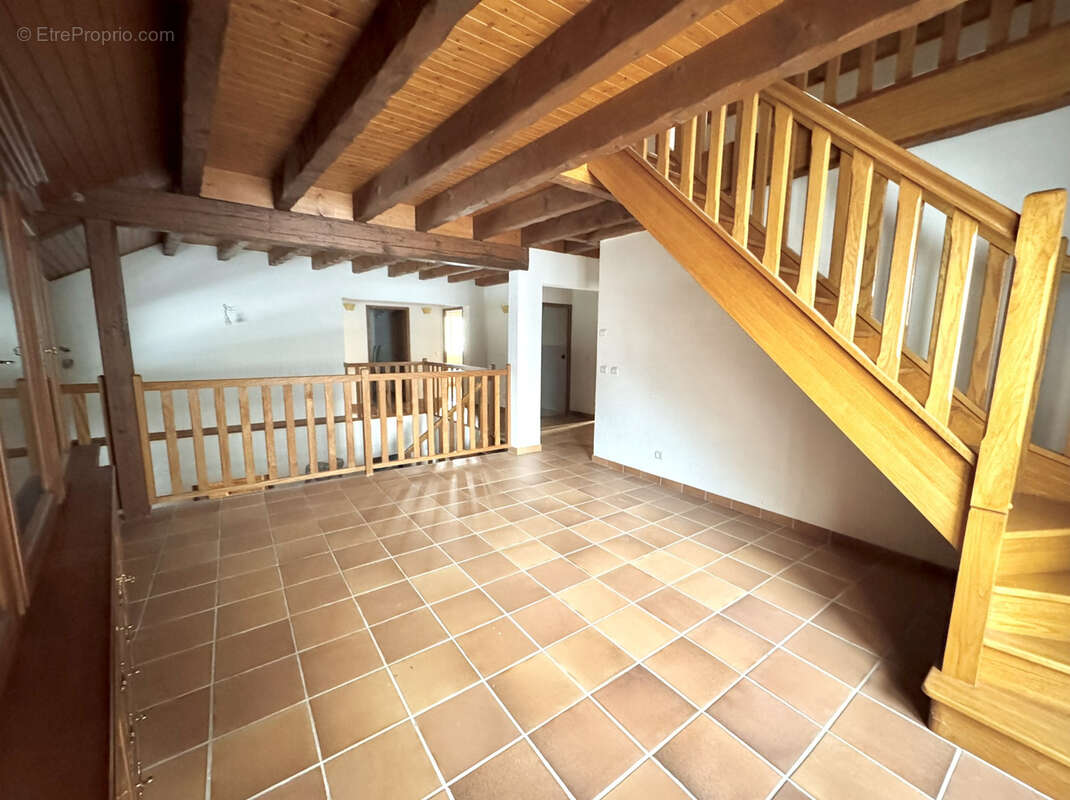 Maison à ALLONZIER-LA-CAILLE