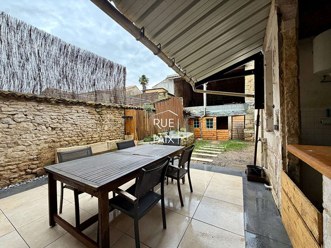 Maison à LA MOTHE-SAINT-HERAY