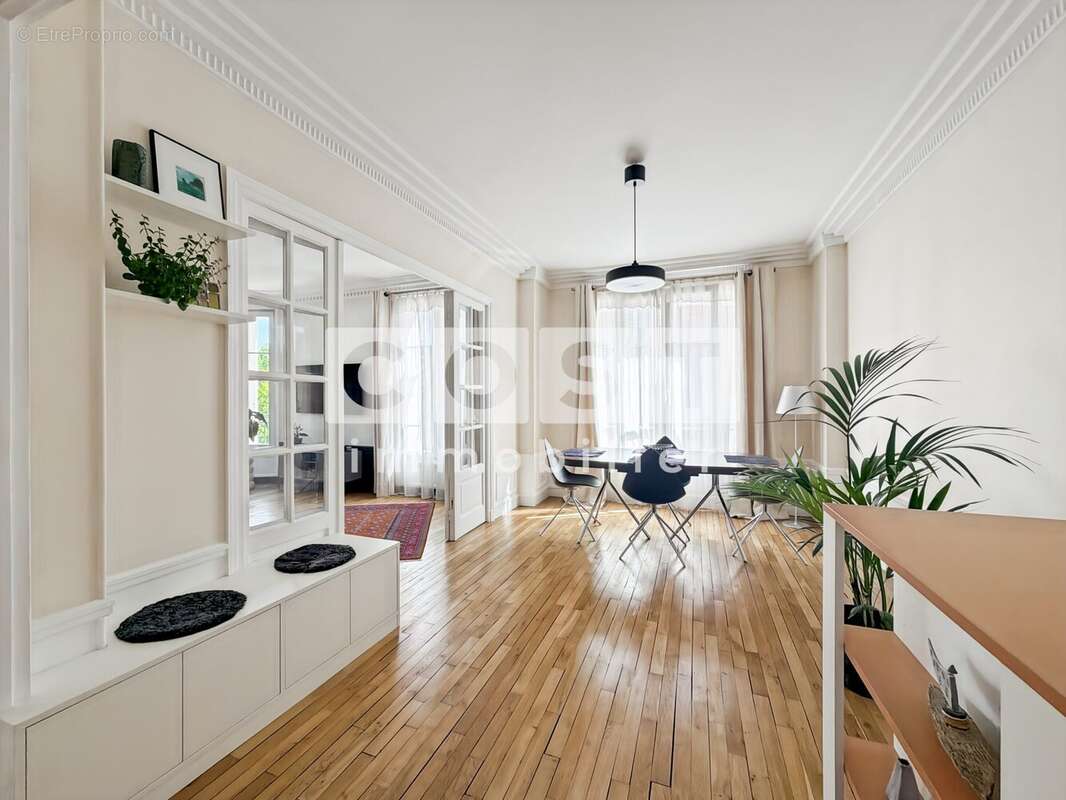 Appartement à ASNIERES-SUR-SEINE