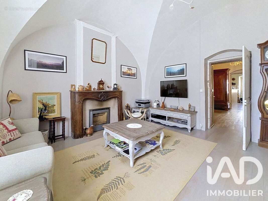 Maison 168 m² à Byans-Sur-Doubs  - photo 4