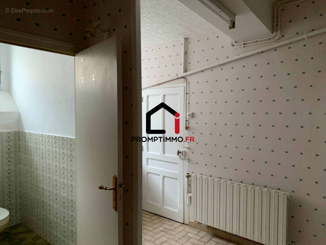 Maison à SAINTE-COLOMBE-SUR-GAND