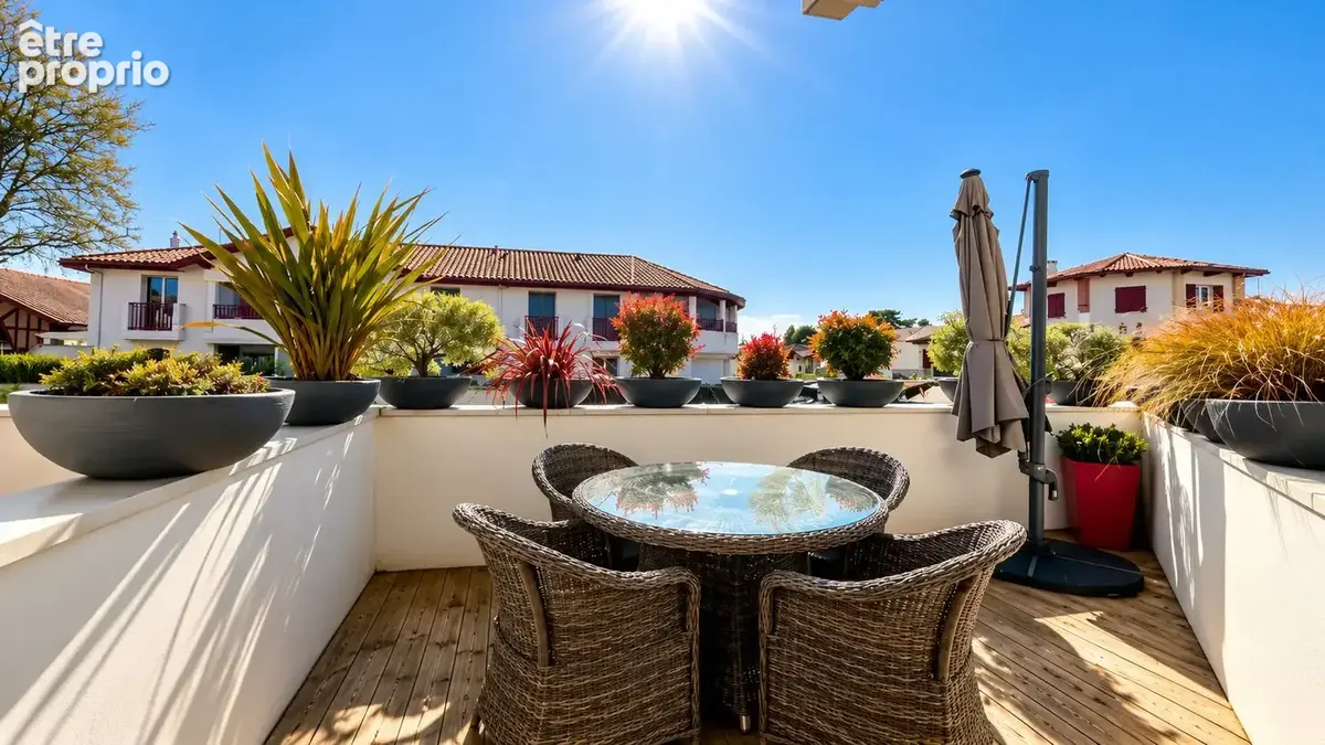 Centre Ville Hossegor, appartement de 100m2 avec terrasse de 55 m2, 2 boxes privatifs en sous-sol - photo 14