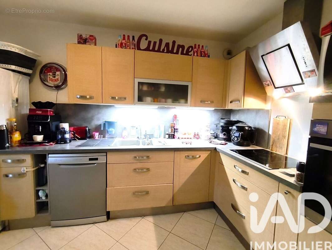 Photo 5 - Maison à CHATENAY-SUR-SEINE