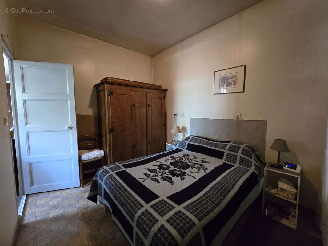 Maison à MORIERES-LES-AVIGNON