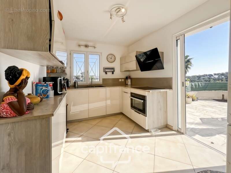 Appartement à HYERES