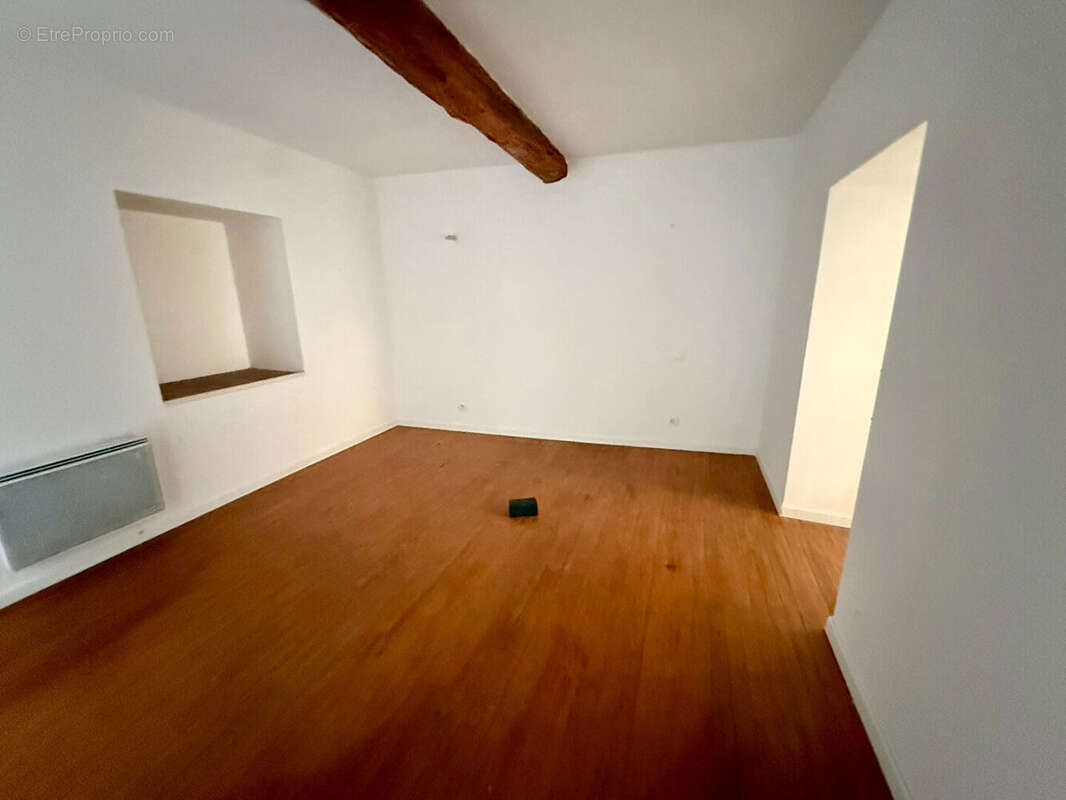 Maison de 198 m² avec deux logements distincts, terrasse, jardin et fort potentiel d'acquisition familiale ou patrimoniale - photo 11