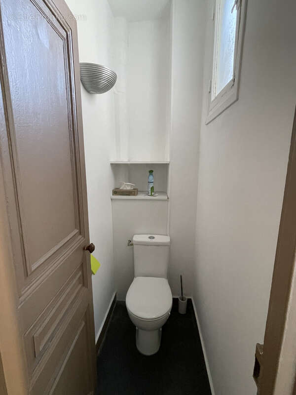 Appartement à LES LILAS