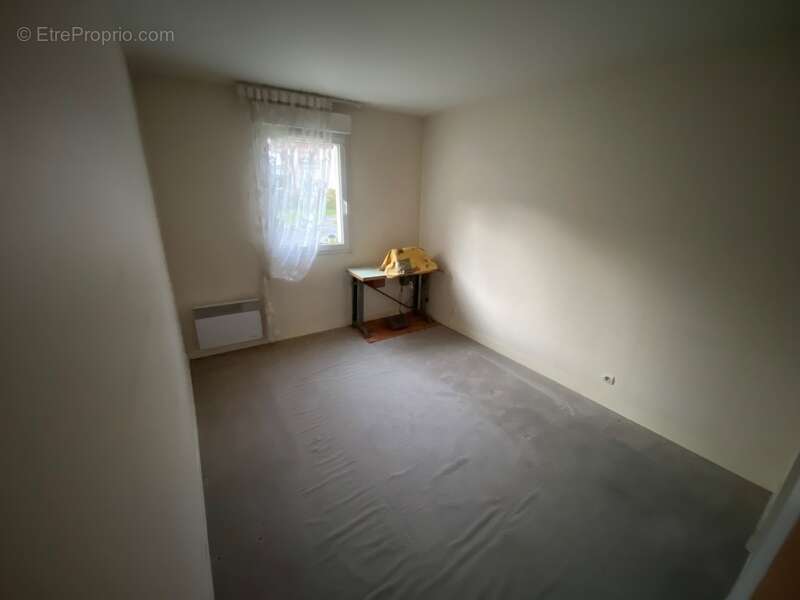 Appartement à LACROIX-SAINT-OUEN