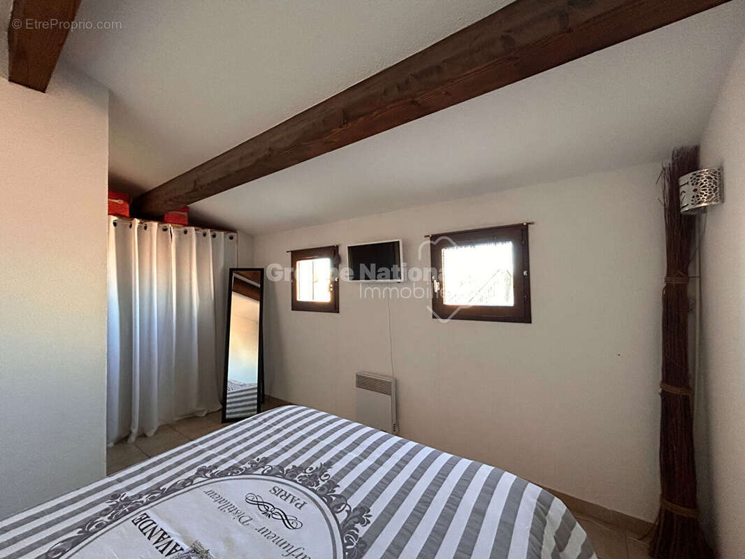Appartement au 1er étage dans résidence avec piscine de 41.41 m² Loi carrez. - photo 9